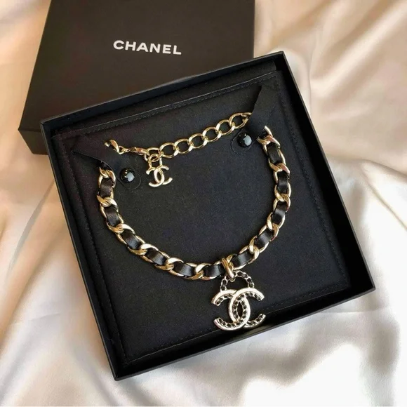 CHANEL CC Leather CC Collar Choker Necklace - Picture 1 of 4